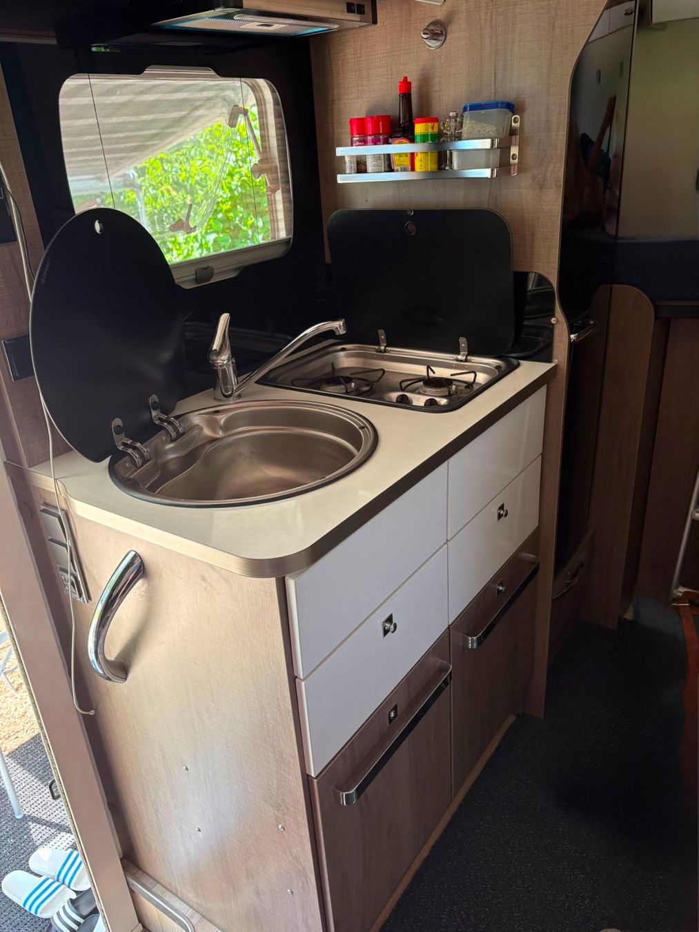 Pilot Veicoli da campeggio: Wohnmobile Pilote G600 Essentiel – Usato da Niederried b. Kall venduto da Riffustar 4