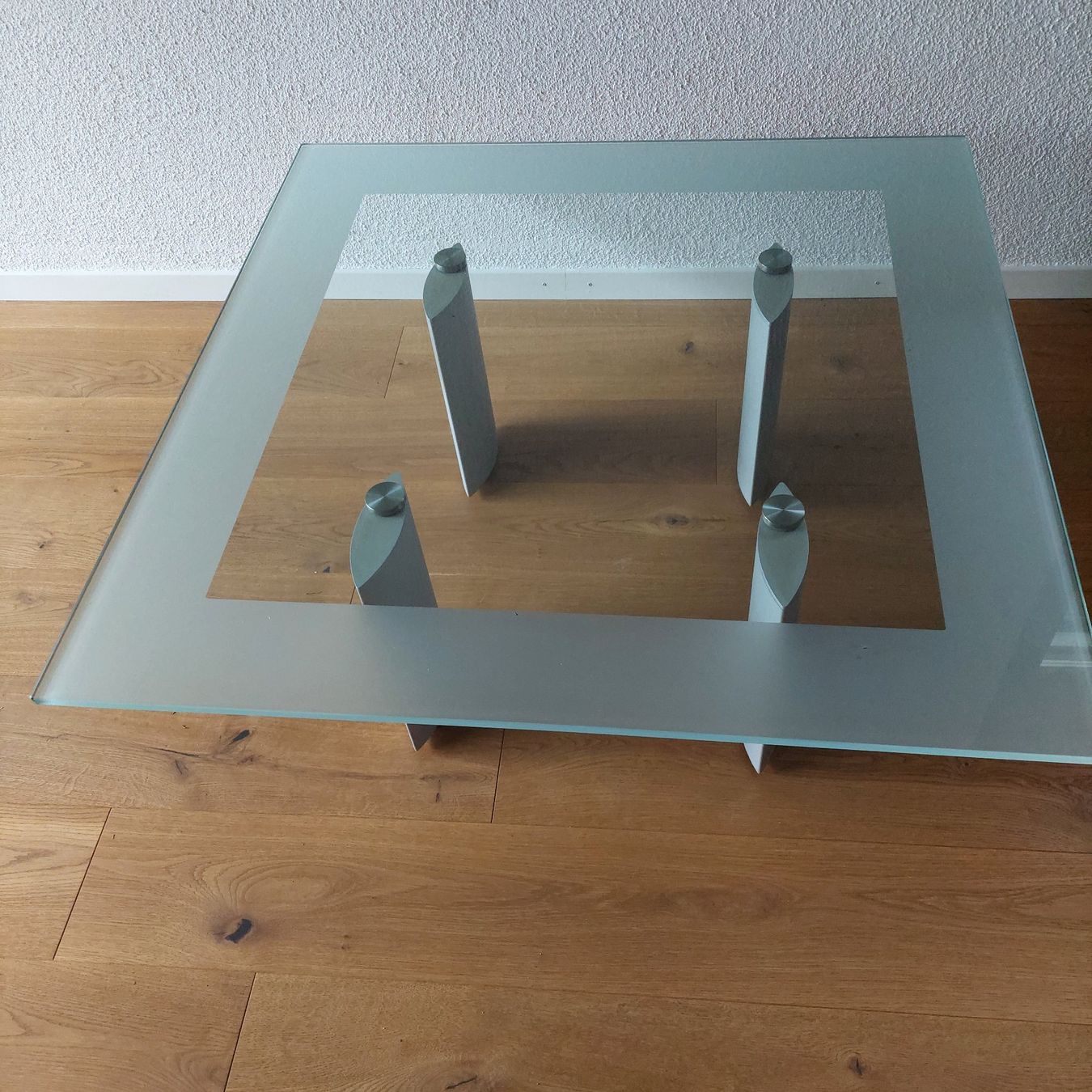 Tische: Wunderschöner Glastisch – Gebraucht aus Honau von Blazer1 1