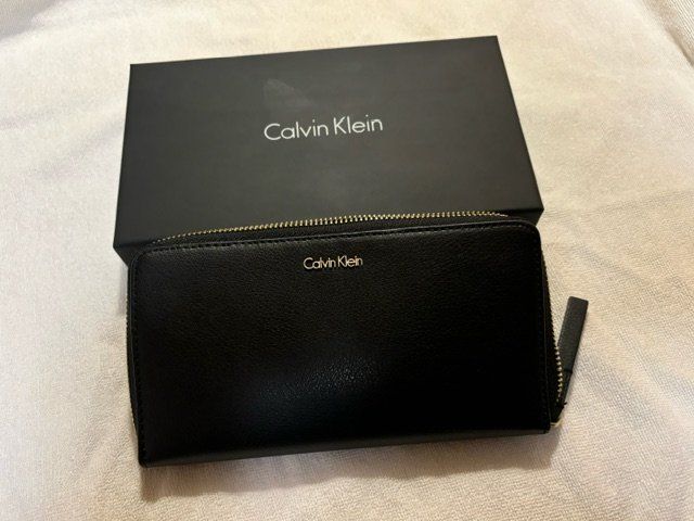 Calvin Klein Portemonnaie: Calvin Klein Portemonnaie NEU – Neu und originalverpackt aus Steinen von FIN 1