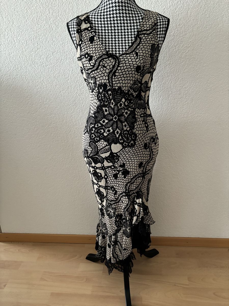 Vestiti: Kleid – Usato da Wichtrach venduto da oem_7glc