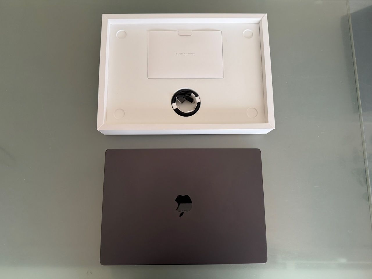 Apple Portables: Mac Book Pro 16", M5 Max 18-Core CPU, 36GB RAM, 2TB HD, 2026 – Neuf (Voir description) à Niederscherli par mein_bern 2