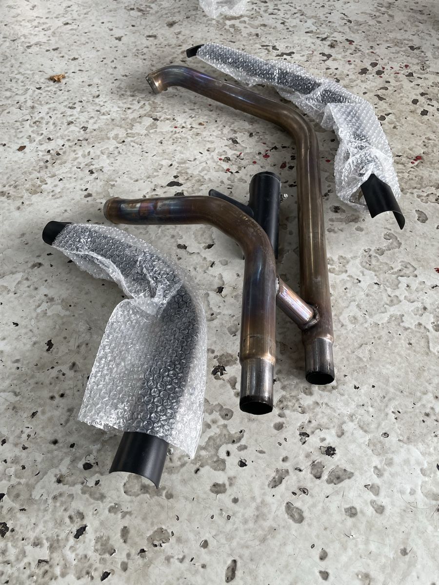 Harley-Davidson Sistemi di scarico: Harley Davidson Original Auspuffkrümmer – Usato da Thun venduto da Palmeli 2