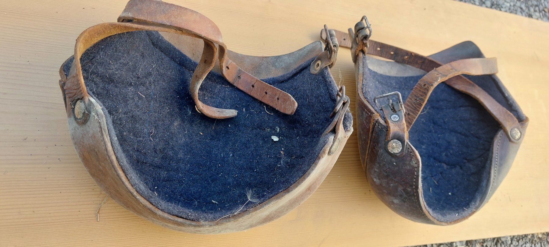 Protezioni & Imbottiture: Antike Knieschoner. Rarität – Usato da Lüterkofen venduto da BiberM109 3