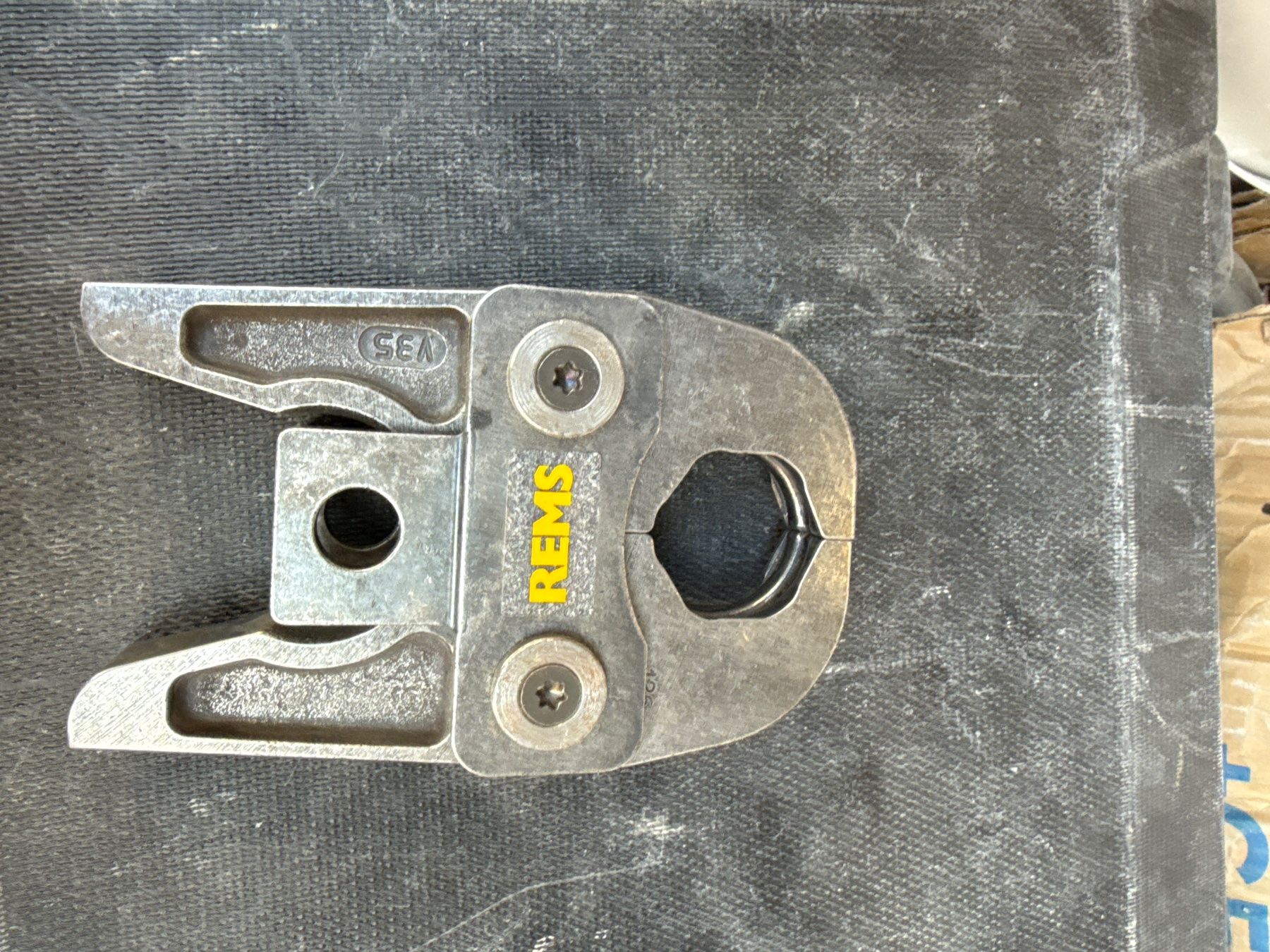 Rems Tutti gli attrezzi: Press backen rems V28 und V35 – Usato da WOHLEN AG venduto da darek1979 1
