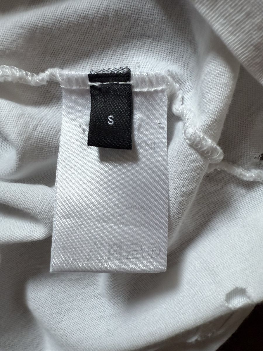 Saint Laurent T-Shirts: Saint Laurent t-shirt S – Gebraucht aus Barna von orbuyorcry 3