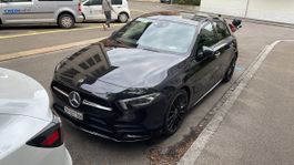 Mercedes-Benz A Klasse 250 AMG Line/ Schwarz