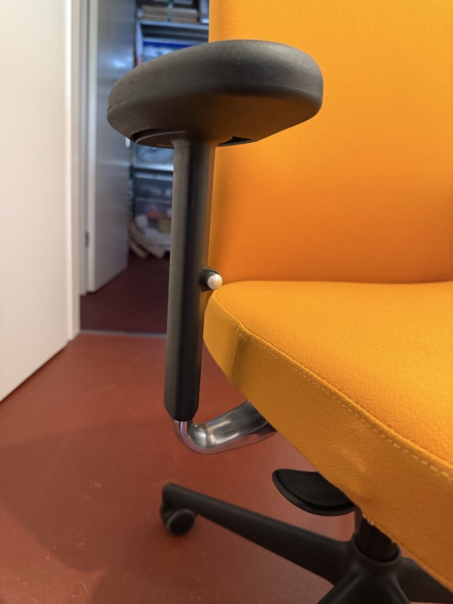 Vitra Stühle: Bürostuhl Rollenstuhl – Gebraucht aus Münchringen von saane77 7