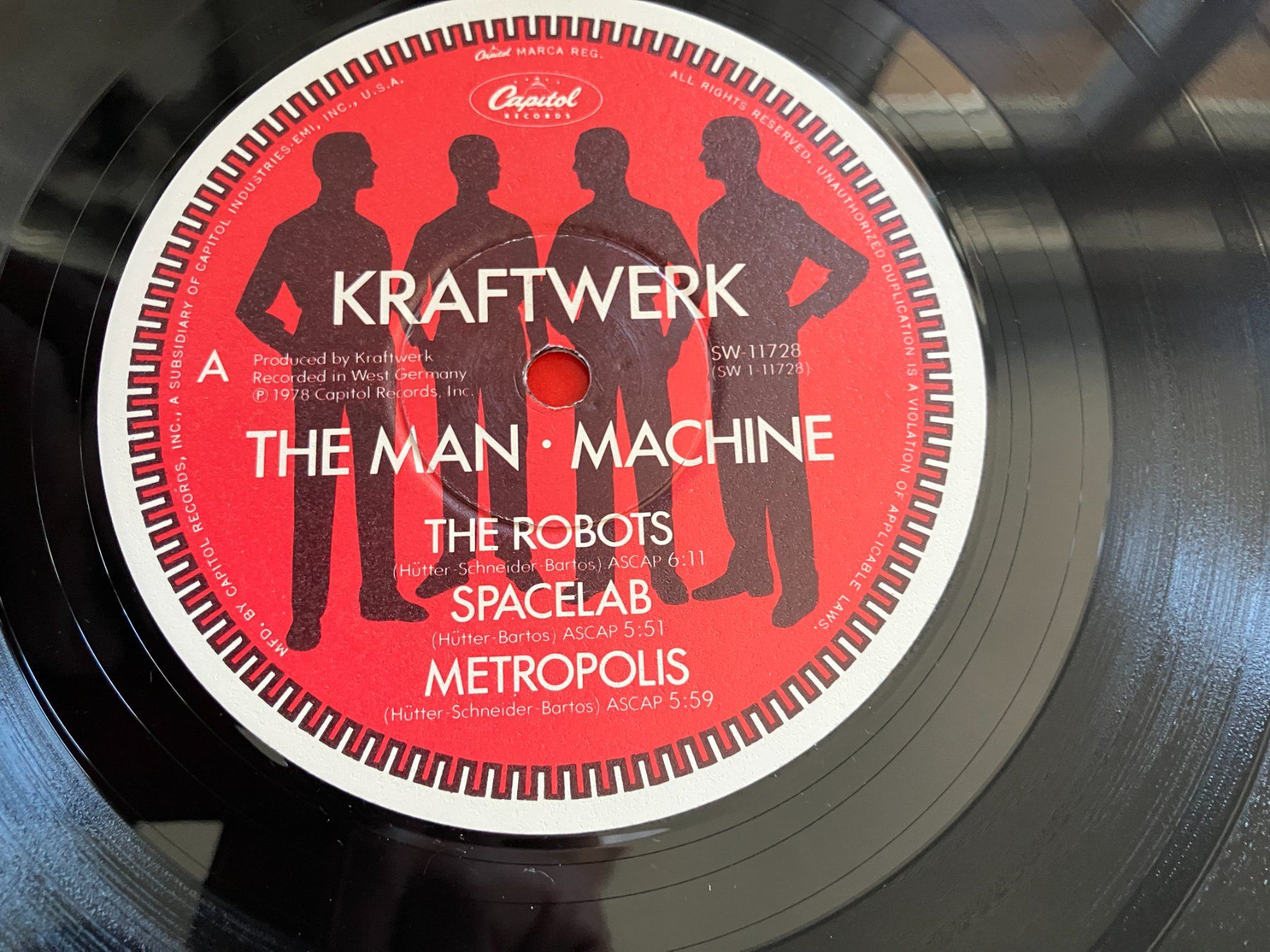 Dischi in vinile: Kraftwerk – Usato da Aarwangen venduto da Jukebox3 6