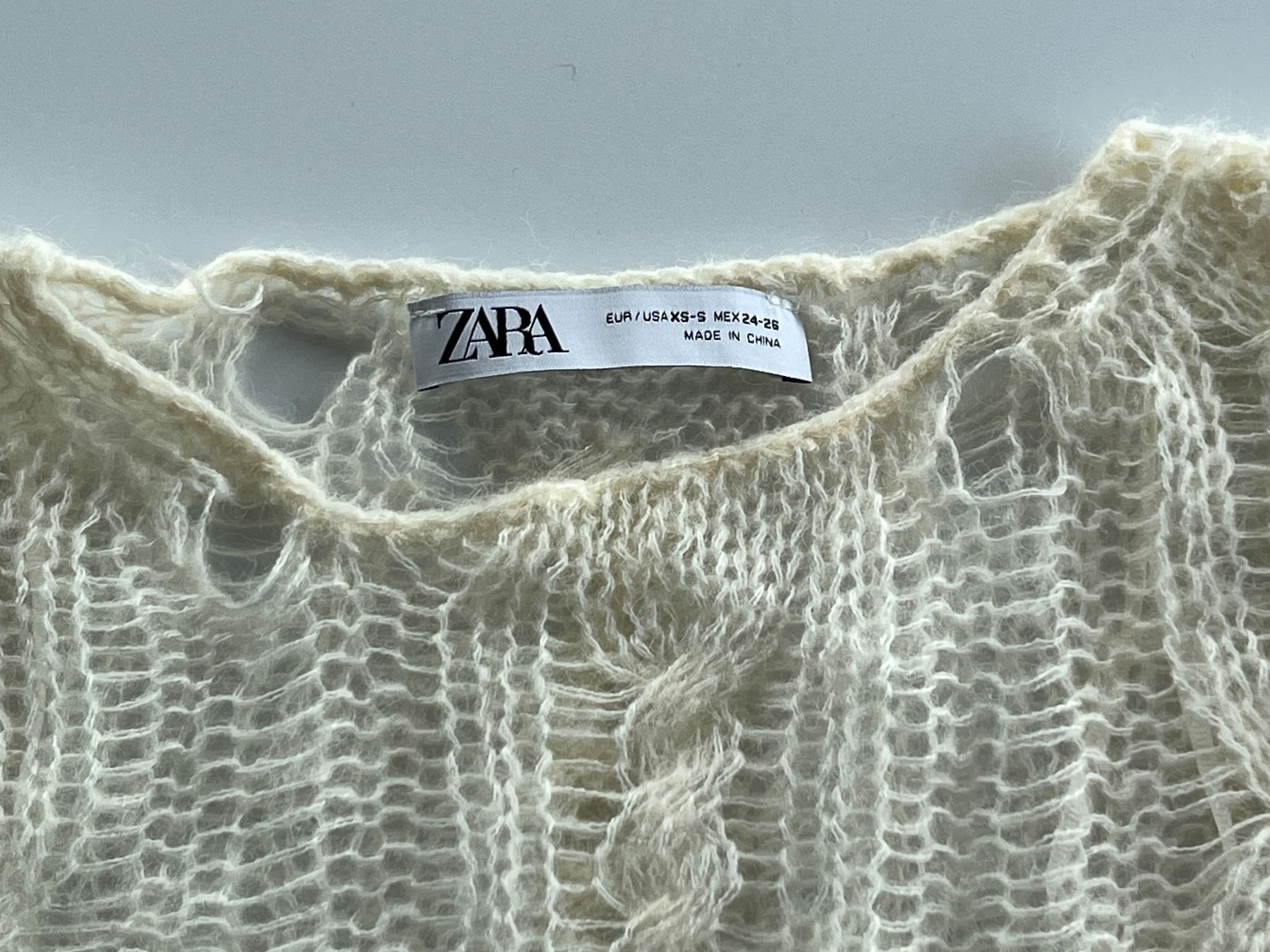 Zara Maglioni & Felpe: ZARA Oversize Strickpullover Cremeweiß mit Zopfmuster Gr. XS – Usato da Büetigen venduto da Jabo 4
