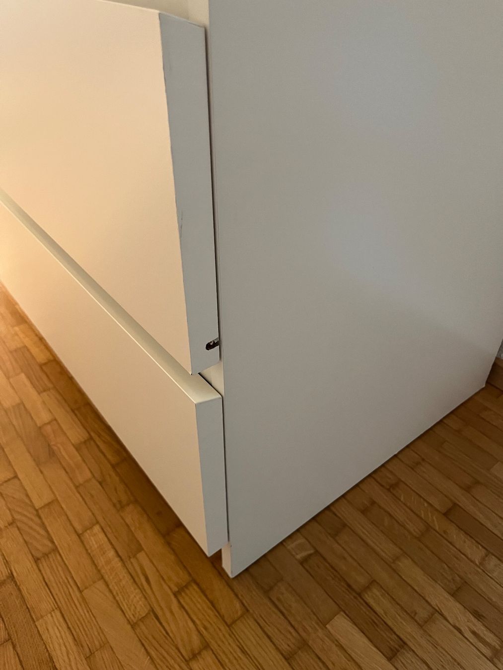 Ikea Commodes: IKEA MALM Kommode weiss, 4 Schubladen – D'occasion à Jona par lau_k95h 5