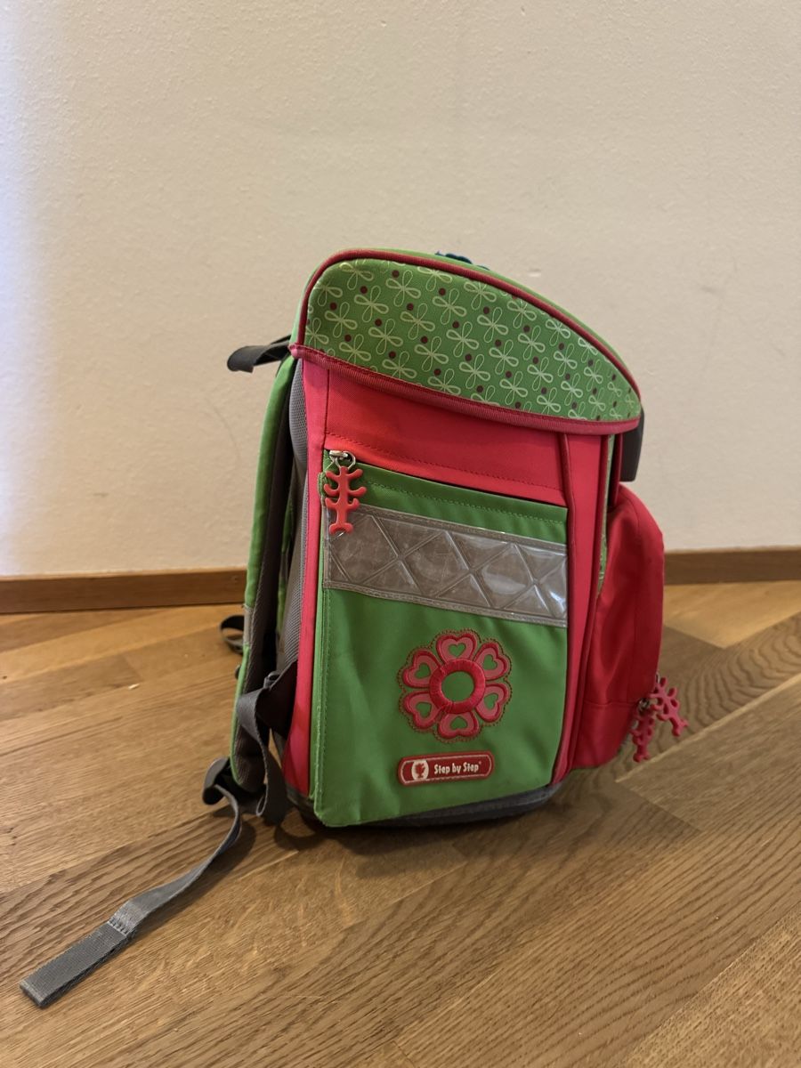 Step by Step Kindertaschen: Schulthek Step by Step – Gebraucht aus Zürich von atenavat80 1