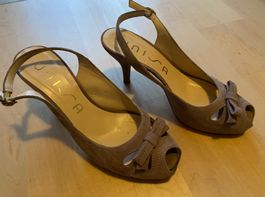 Pumps von Unisa Grösse 37