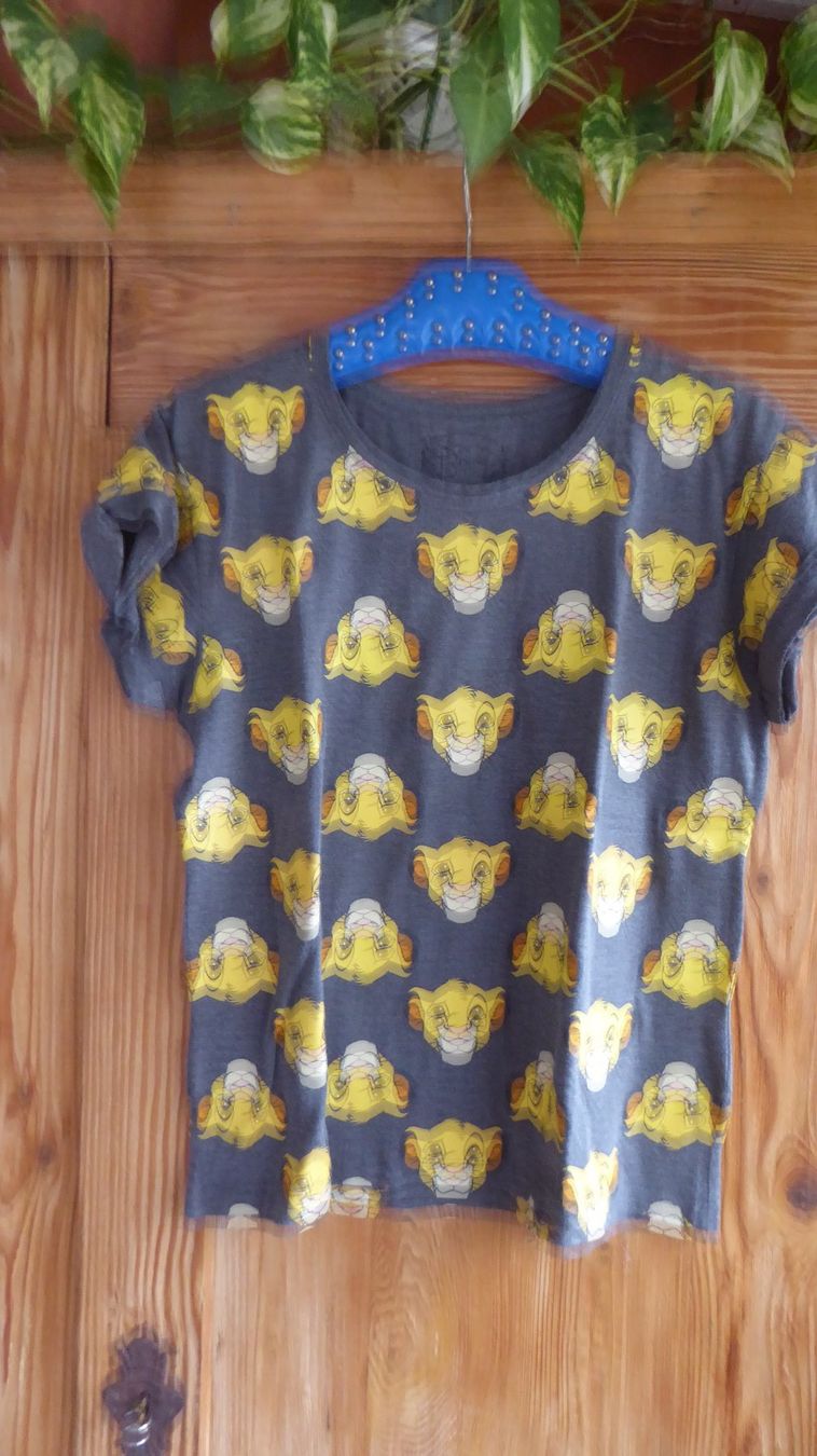 Disney T-shirt: Disney Tshirt Gr M – Usato da Sargans venduto da Benziner 1