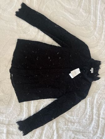 Chemisier noir Claudie Pierlot en dentelle, neuf