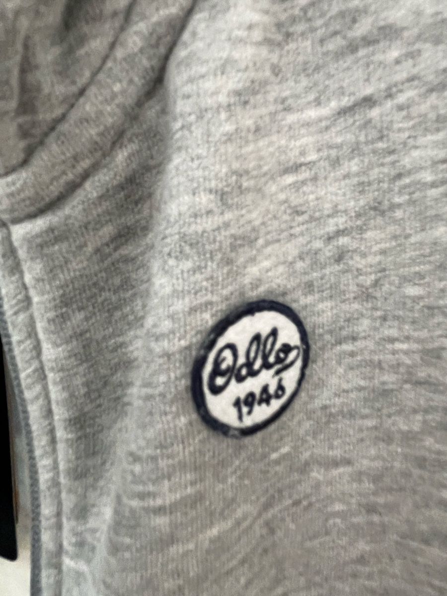 Odlo Maglioni & Felpe: Neue Odlo Sweatjacke mit Etikette – Nuovo e nell'imballaggio originale da Wettingen venduto da epe_9vbf 4