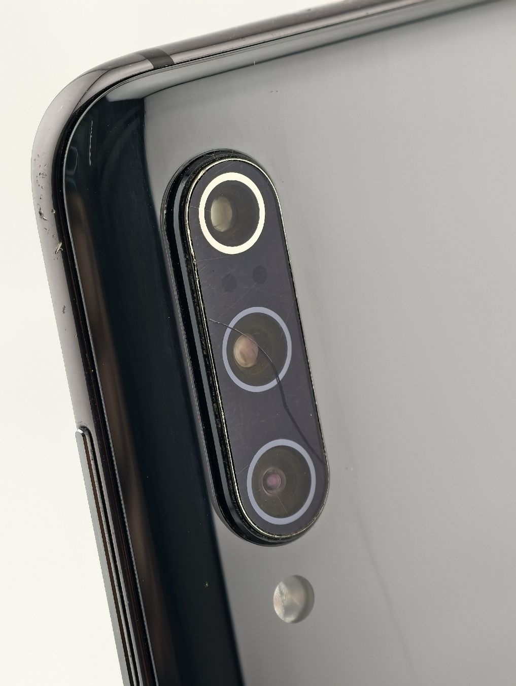Xiaomi Telefoni cellulari / Smartphones: Smartphone Xiaomi Mi 9 128GB – Usato da Uster venduto da TOPPRICEE 3