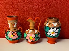 Hübsches Vasen-Set, Keramik, handbemalt, Top Zustand!