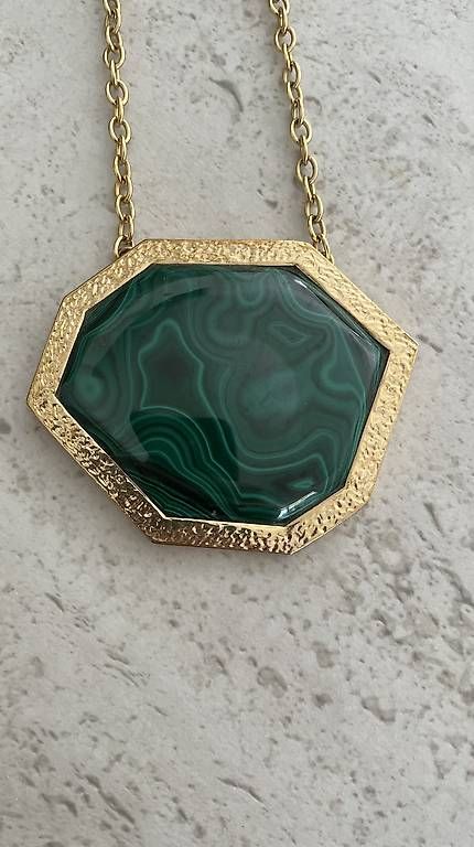 Colliers: Collier de la marque Isharya – D'occasion à Satigny par Pauline_1987