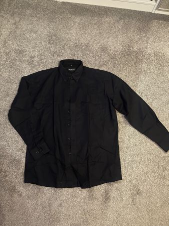 NEU Herrenhemd von Russell Collection, Schwarz, 41/42