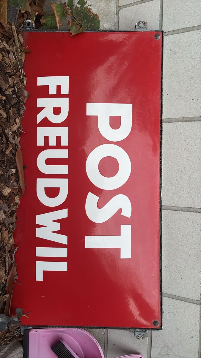 Ecriteaux: Post Freudwil rot weiss – D'occasion à Pfäffikon ZH par lad_k9kr
