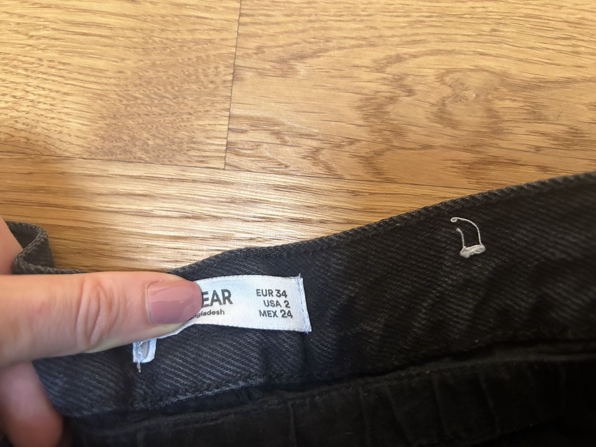 Pull&Bear Pantaloni: kurze Hosen – Nuovo (secondo la descrizione) da Oberbüren venduto da Si.Ka 2