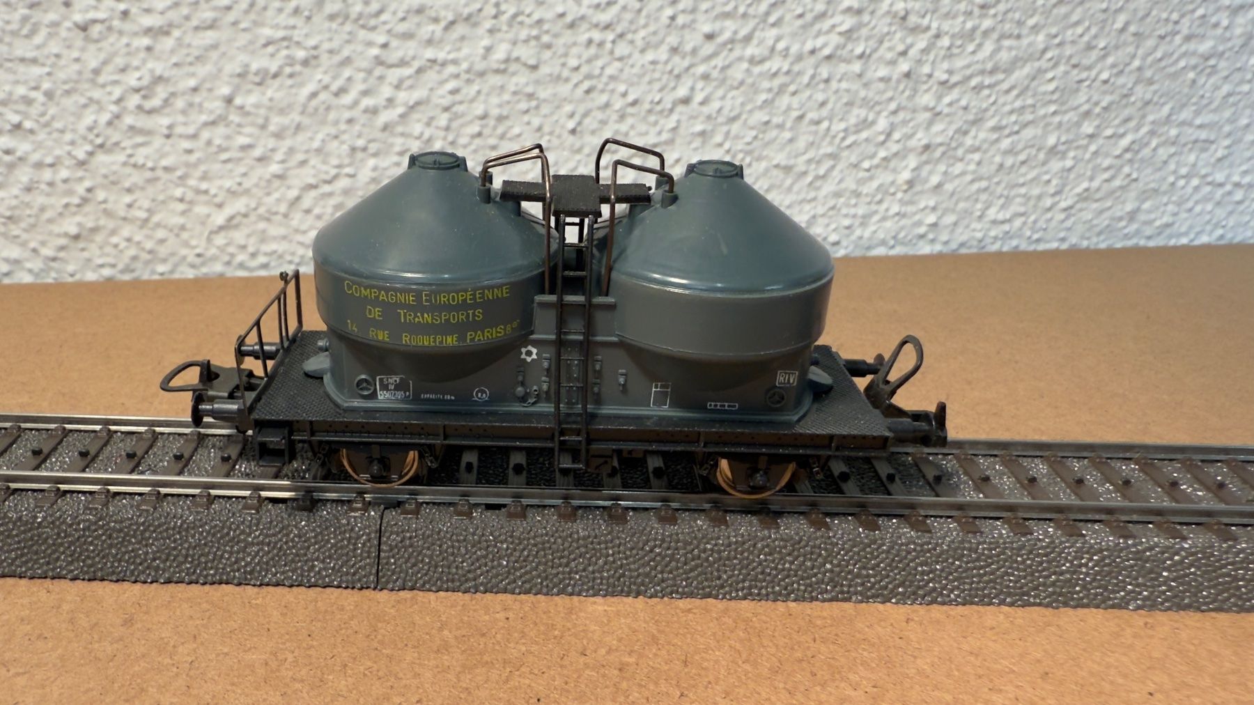Lima Modellini di ferrovie: Lima Kesselwagen H0 / DC in OVP – Usato da Schlieren venduto da rat_lq6b 2