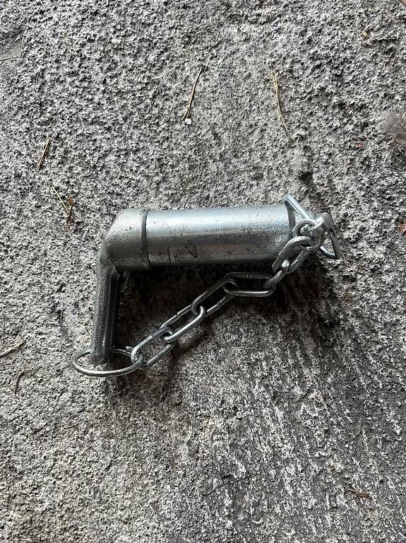 Traktoren: Bolzen Scharmüller 004422330 – Gebraucht aus Thun von Dom_poulet