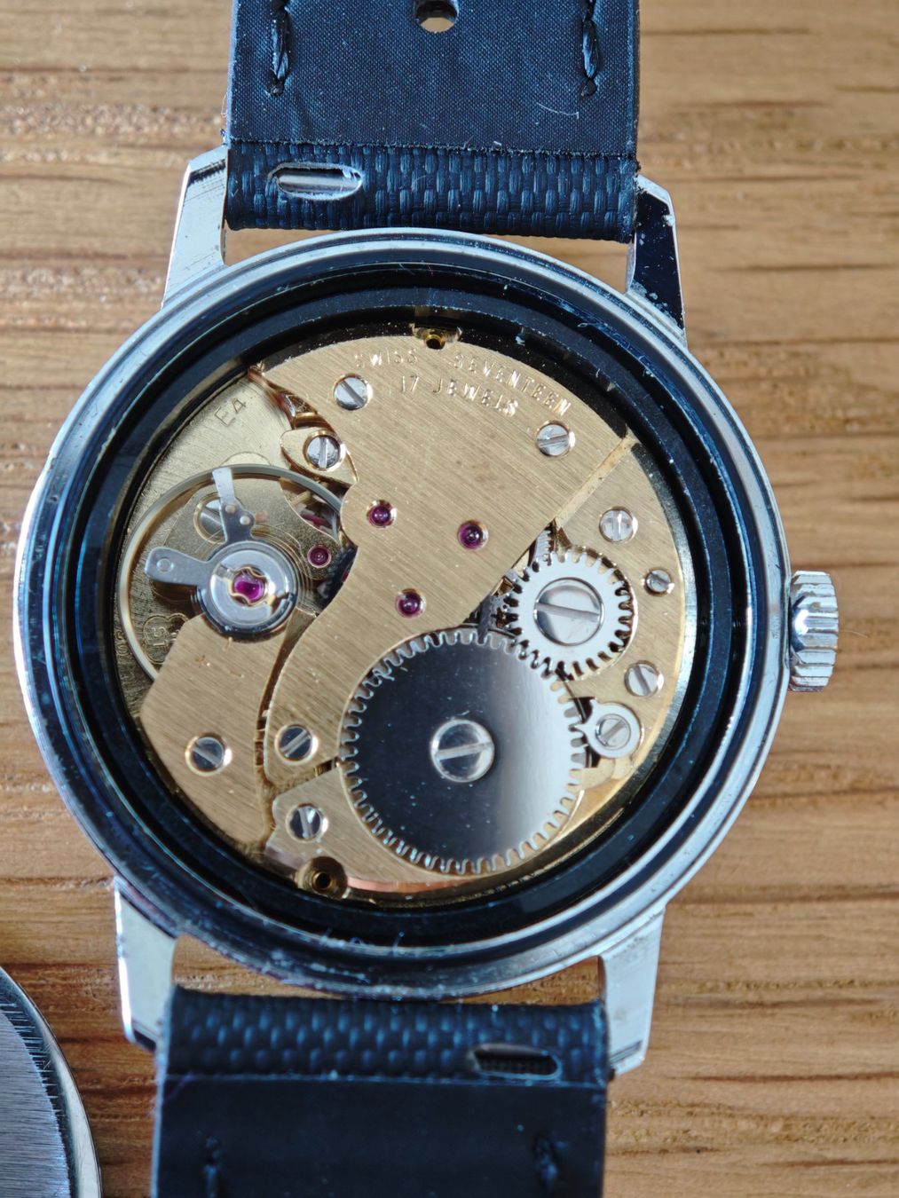 Avia Orologi: Montre Avia vintage – Usato da Fontainemelon venduto da fuxrouge 6