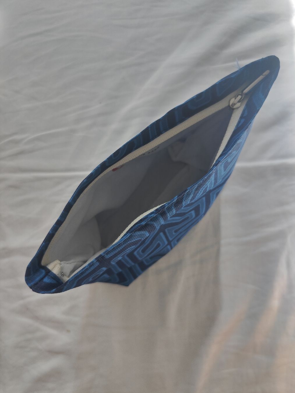 Taschen: Colombian Blue patterned cosmetic bag – Neu (gemäss Beschreibung) aus Genève von nic_ss9x 1