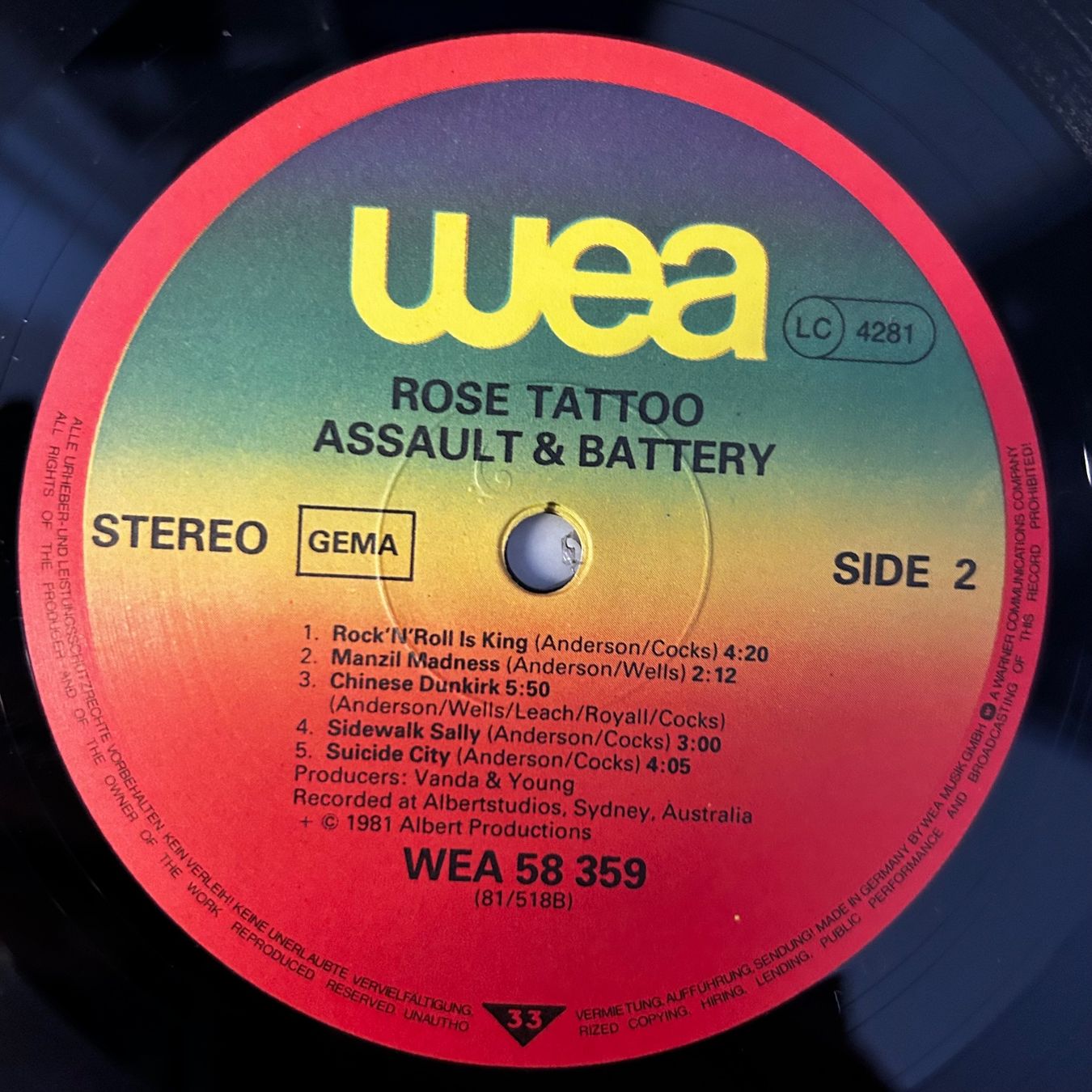 Dischi in vinile: Rose Tattoo - Assault & Battery, LP Vinyl 1981 WEA – Usato da Aesch BL venduto da BlueMusicRecords 3