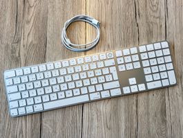 [NEUE] Apple Magic Keyboard USB-C 2025, Swiss-DE
