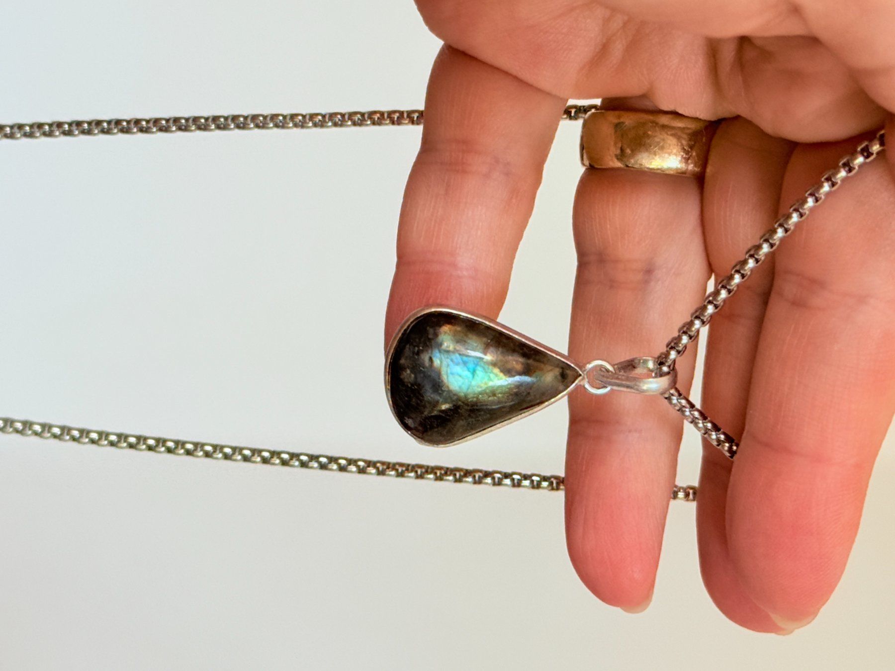 Colliers: Collier avec labradorite - Élégant & Naturel! – Neuf avec emballage d'origine à Genève par AWWA 4