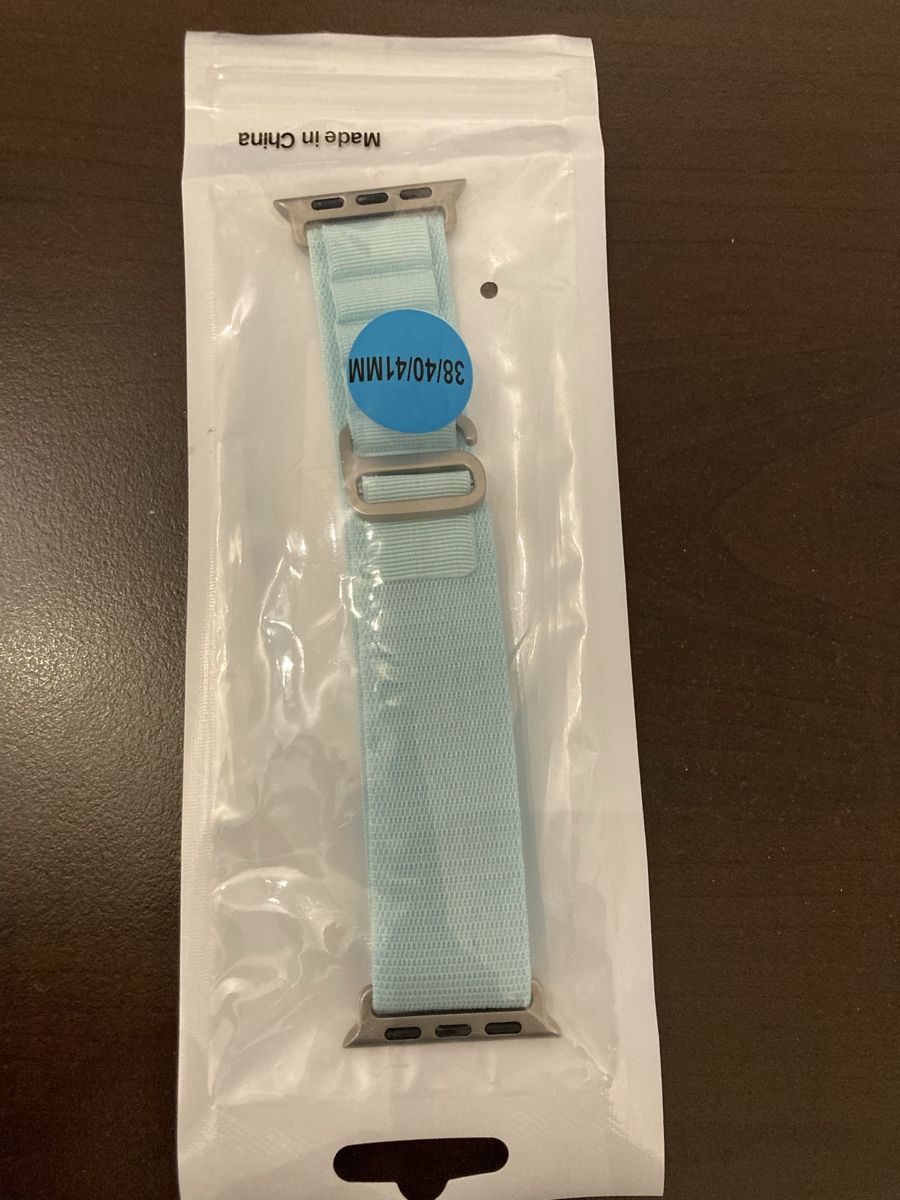 Apple Smartwatch: Bracelet Alpine Apple Watch – Nuovo e nell'imballaggio originale da Genève venduto da Burni83 1