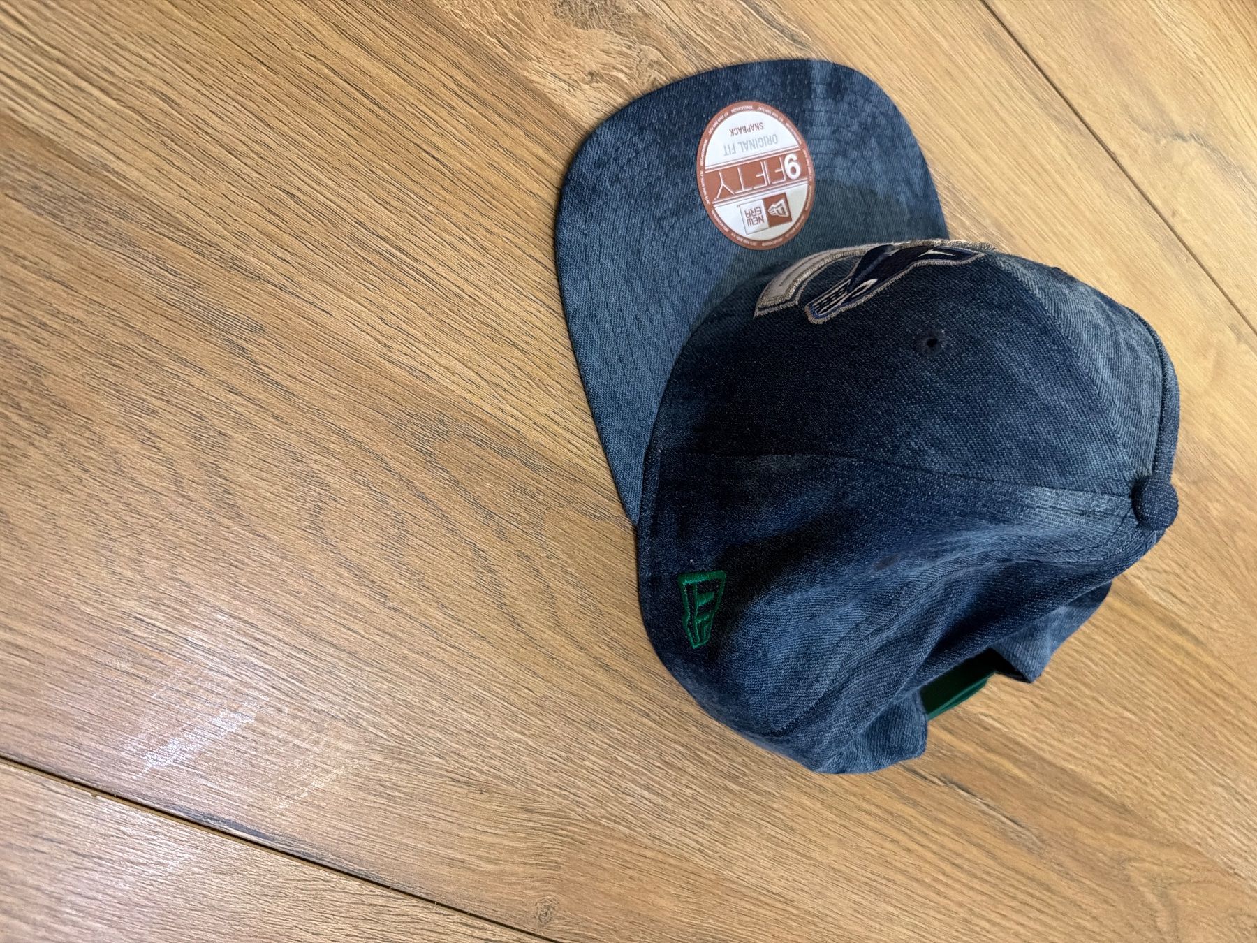 New Era Copricapi, berretti & cappellini: Vancouver Canucks Cap – Usato da Weinfelden venduto da Nils.baechler_31 1