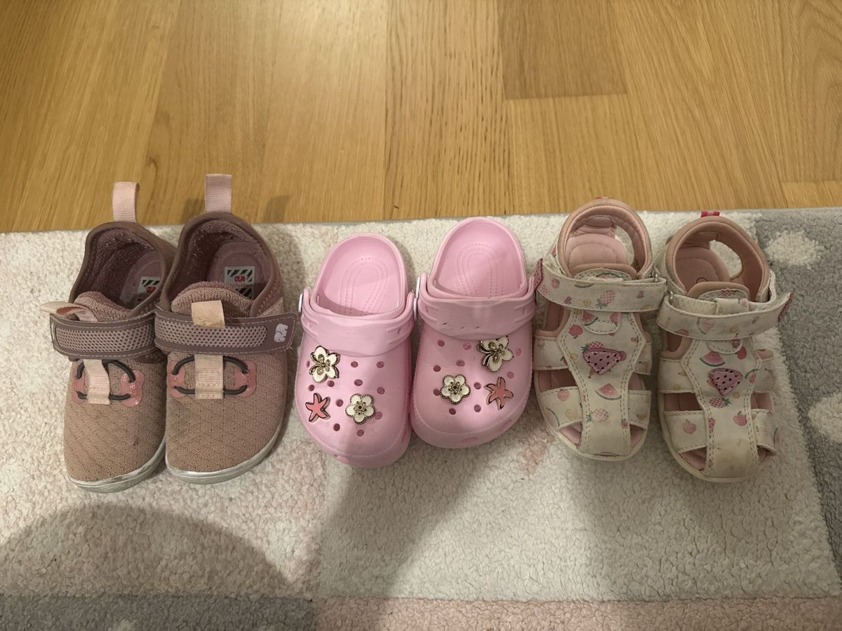 Chaussures filles: Kinder Schuhe Set, Grösse 23+25 – Neuf (Voir description) à Sursee par Alyel