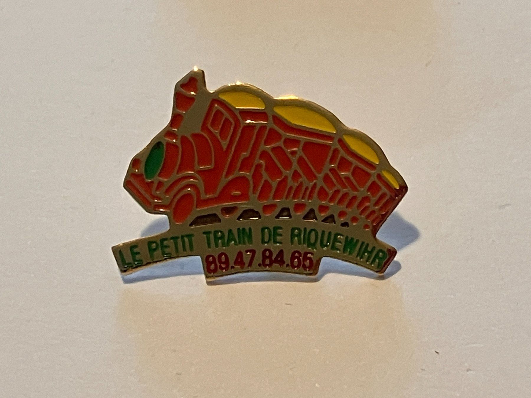 Placchette & Badge: 1 Pin Le petit Train de Riquewihr – Usato da Basel venduto da djwwpp