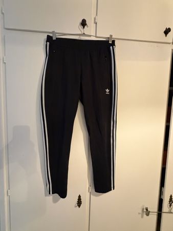Pantaloni Adidas neri taglia M con logo e strisce bianche 55