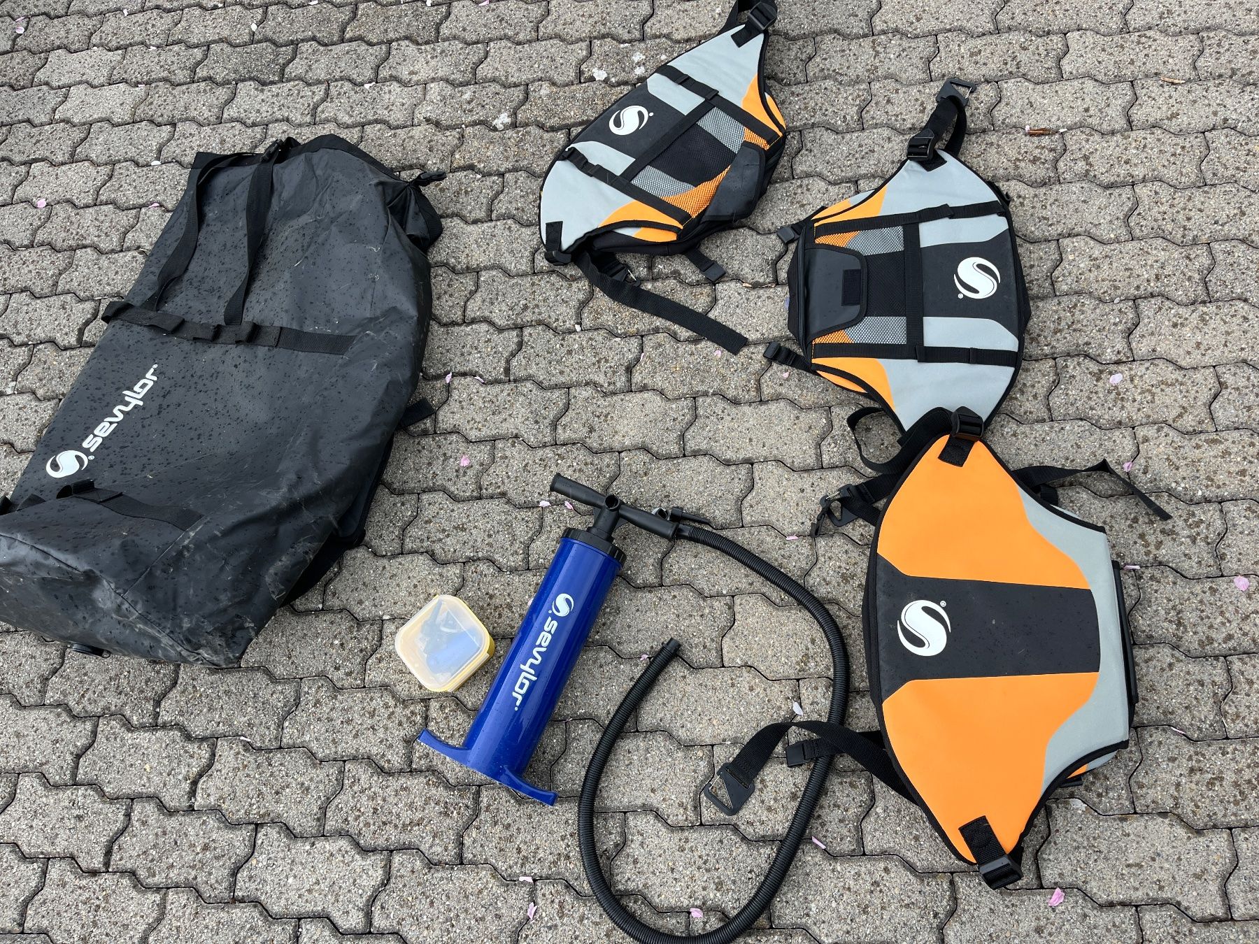 Barche: Aufblasbares Kajak Sevylor Alameda – Usato da Wohlenschwil venduto da Home8 2