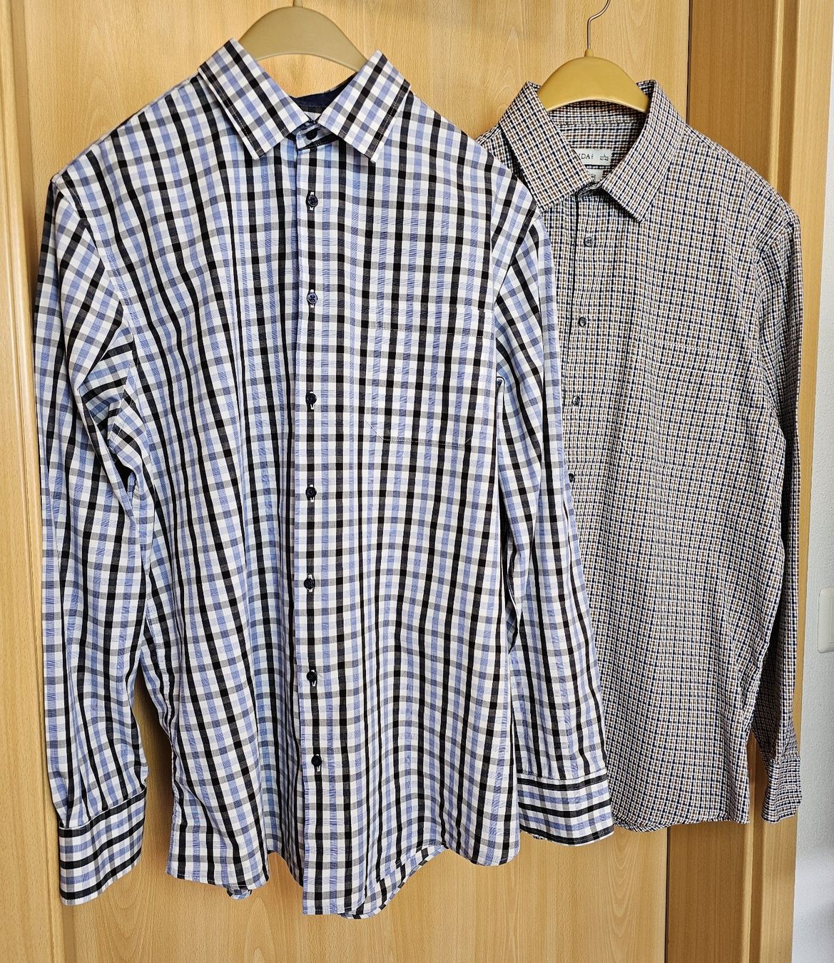 Lotti di vestiti: 2 Hemden Gr. 41/42 , Pullunder &  V-Ausschnitt-PulloveGr. XL – Usato da Einigen venduto da Pretorius66 1