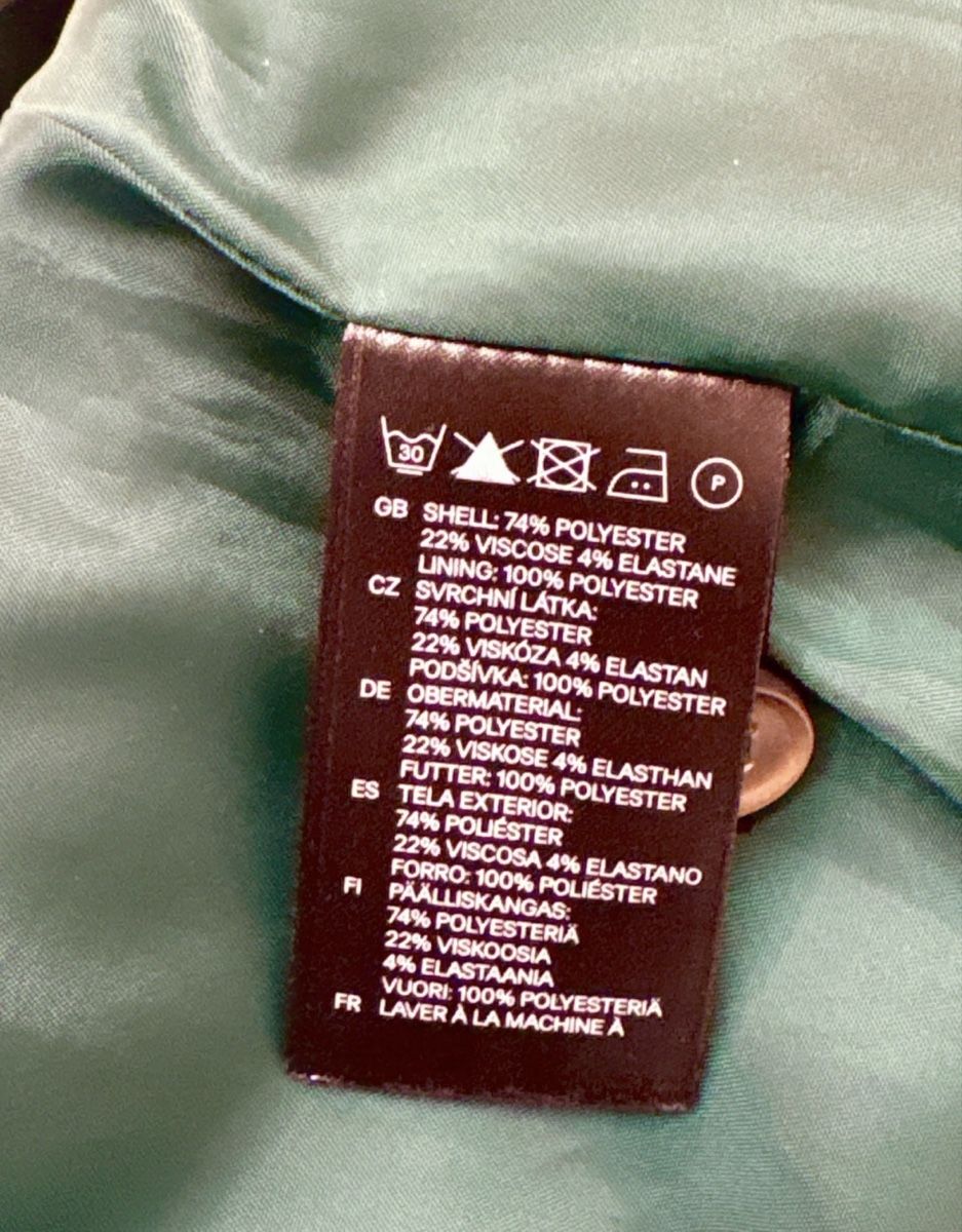 H&M Jacken: Grüner H&M Blazer – Gebraucht aus Aarau von Secondfish 2