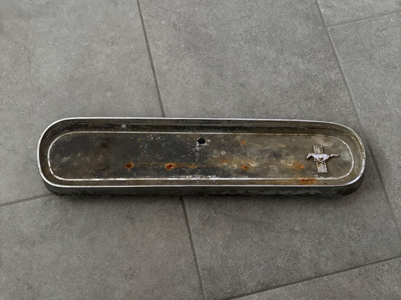 Ford Tutti pezzi di ricambio auto: Ford Mustang 60er - Originalteil Restauration – Usato da Wetzikon ZH venduto da tuningschmiede