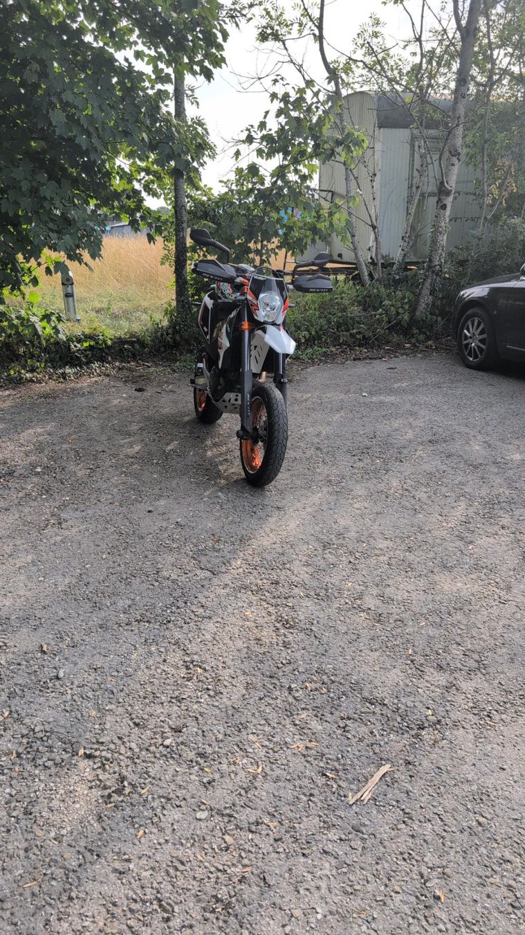 KTM Strada: KTM 690 SMC R 2015 – Usato da Bursins venduto da DarthJarjar 3