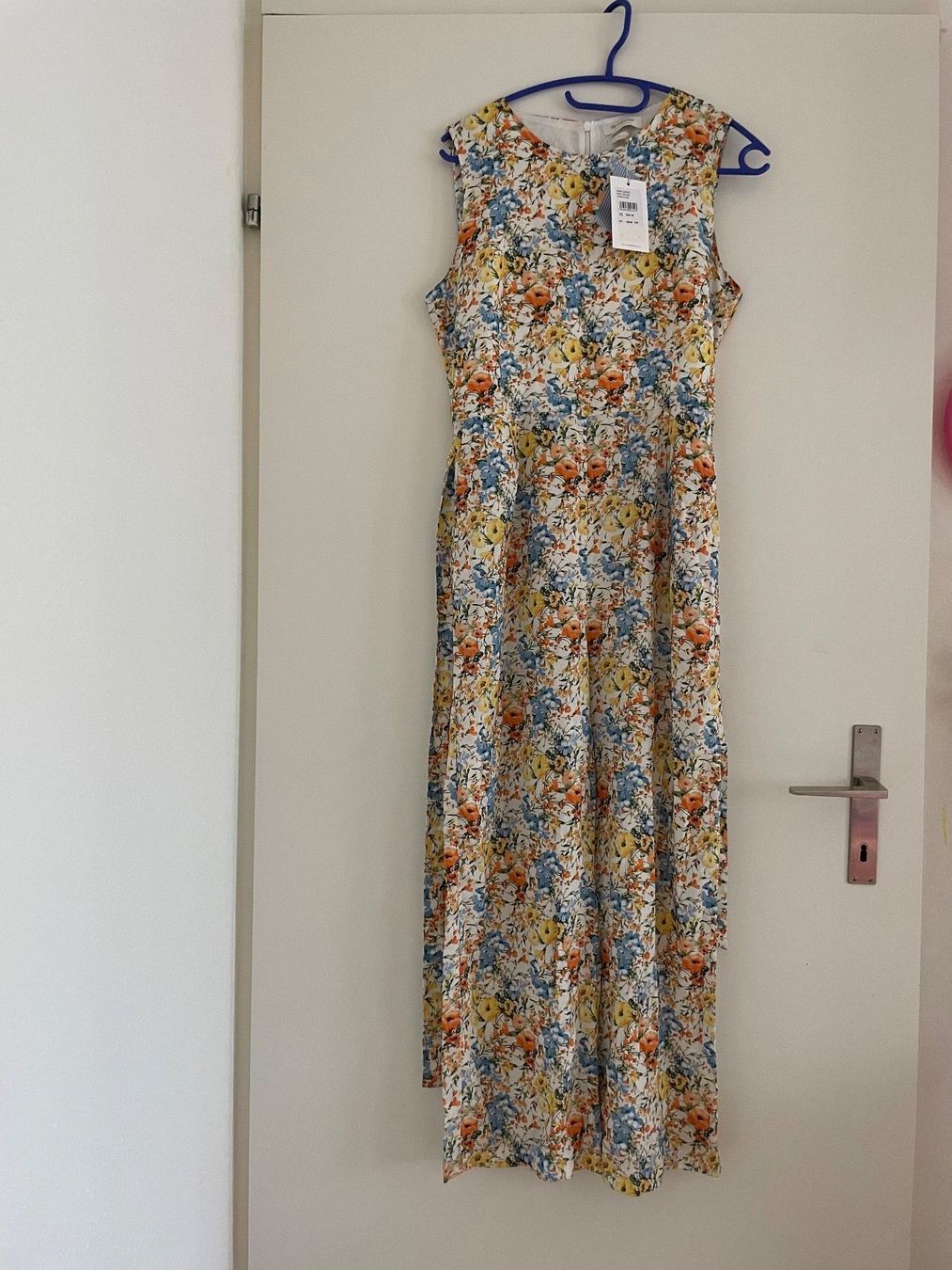 Robes: Jumpsuit Gr 36 – D'occasion à Biel/Bienne par philong