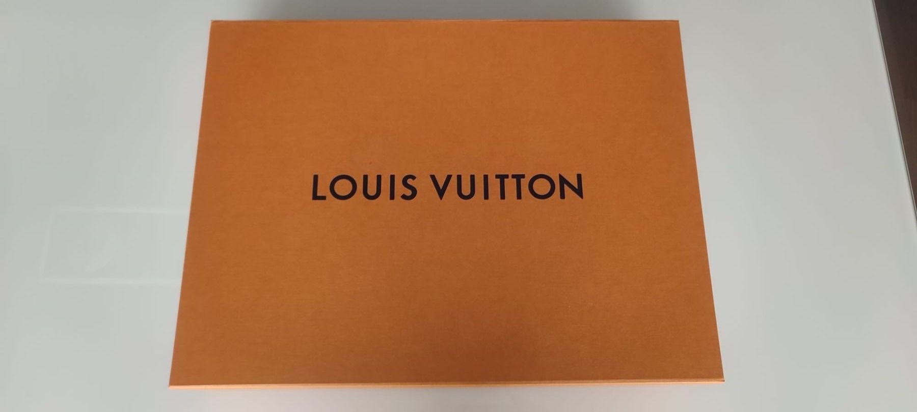 Louis Vuitton Occhiali & Lenti: Original Louis Vuitton Damen-Sonnenbrille – Nuovo (secondo la descrizione) da Reinach BL venduto da Biggi71 9