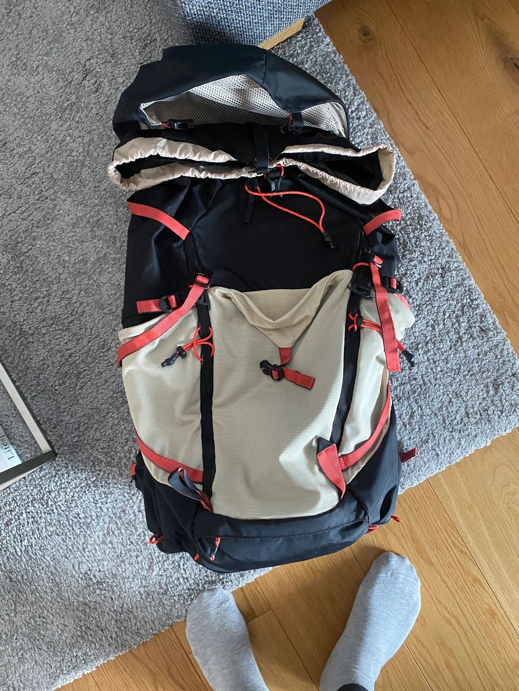 Columbia Rucksäcke: Columbia Titanium Trekkingrucksack / Wanderrucksack – Gebraucht aus Zürich von dre_8nrx 3