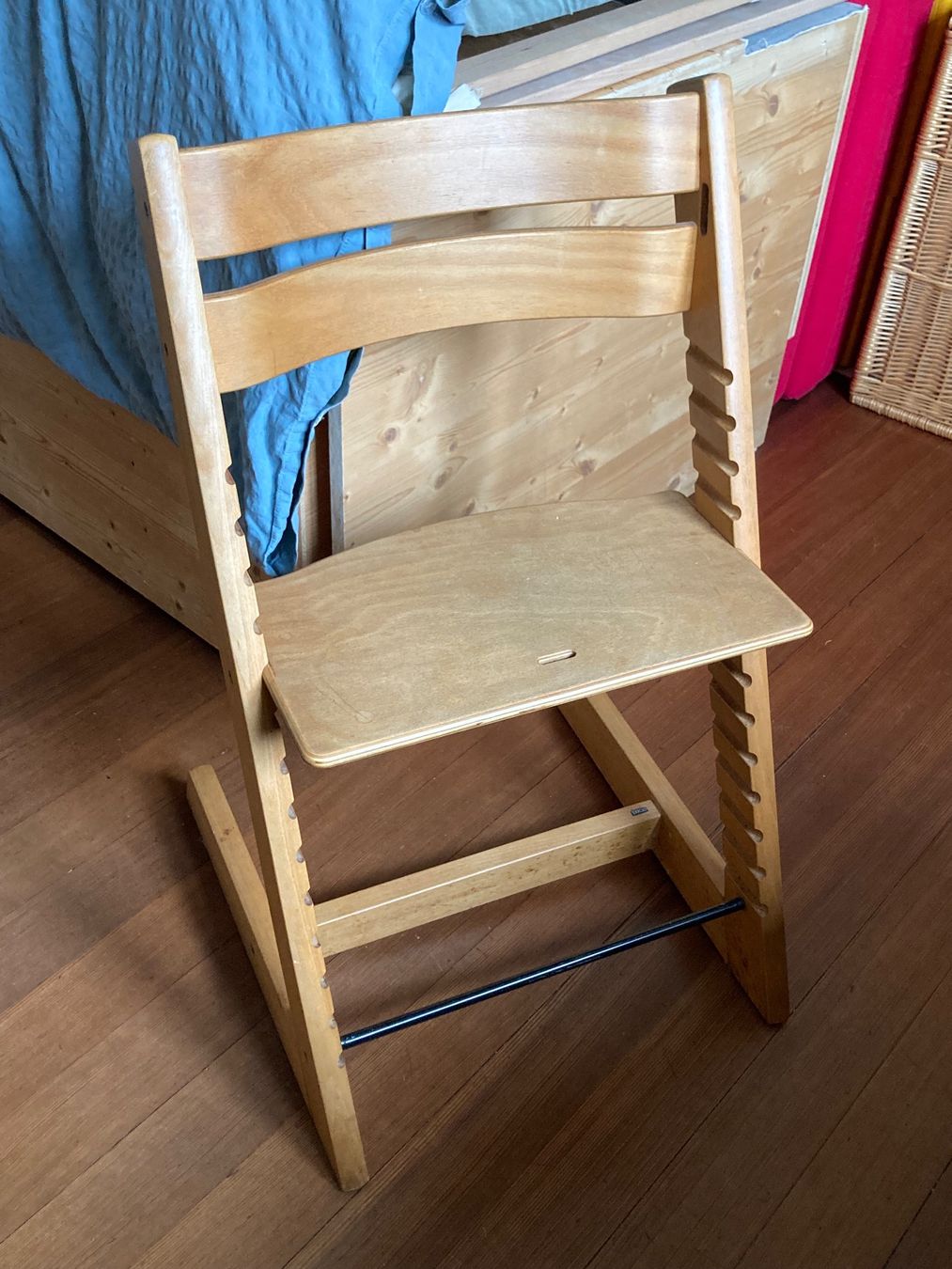 Stühle: Tripp Trapp® Kinderstuhl – Gebraucht aus Winterthur von zar_n6p5