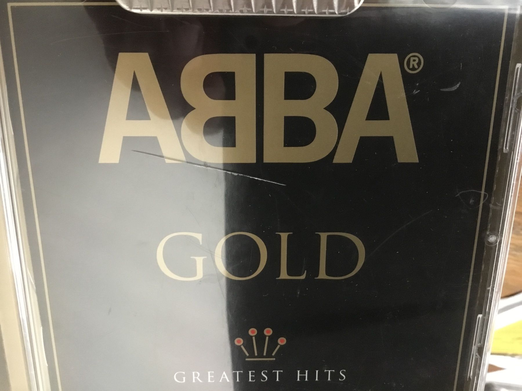 CD: ABBA - Gold - Greatest Hits - Kult CD o – Usato da Thierachern venduto da sweden08