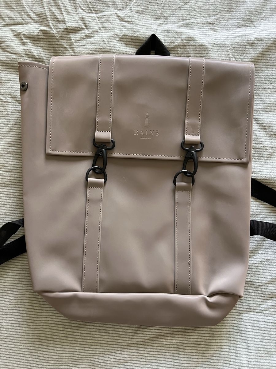 Rains Zaini: Backpack Rains – Usato da Thalwil venduto da and_nb7r