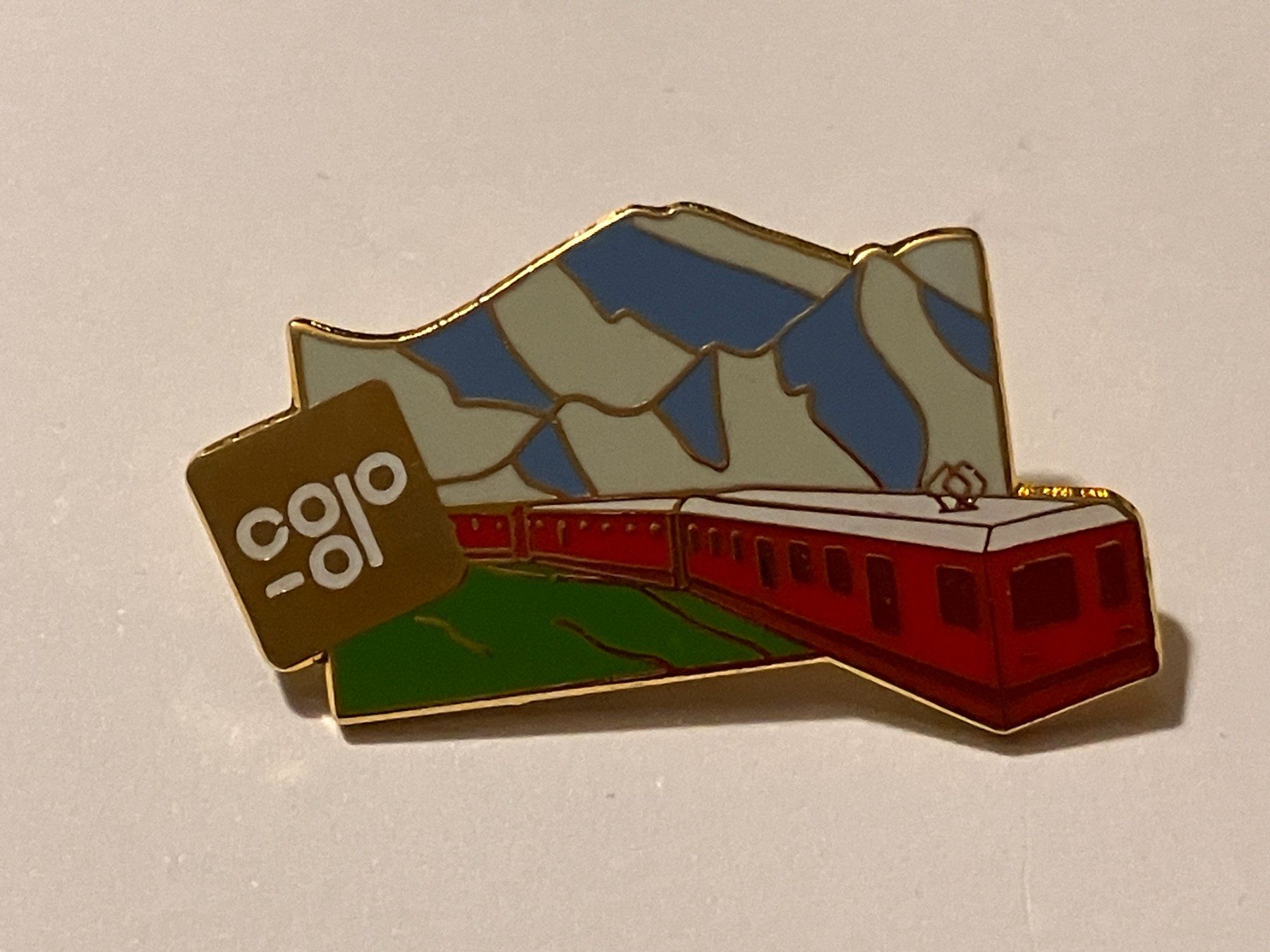 Placchette & Badge: 1 Pin Coop Bergbahn – Usato da Basel venduto da djwwpp