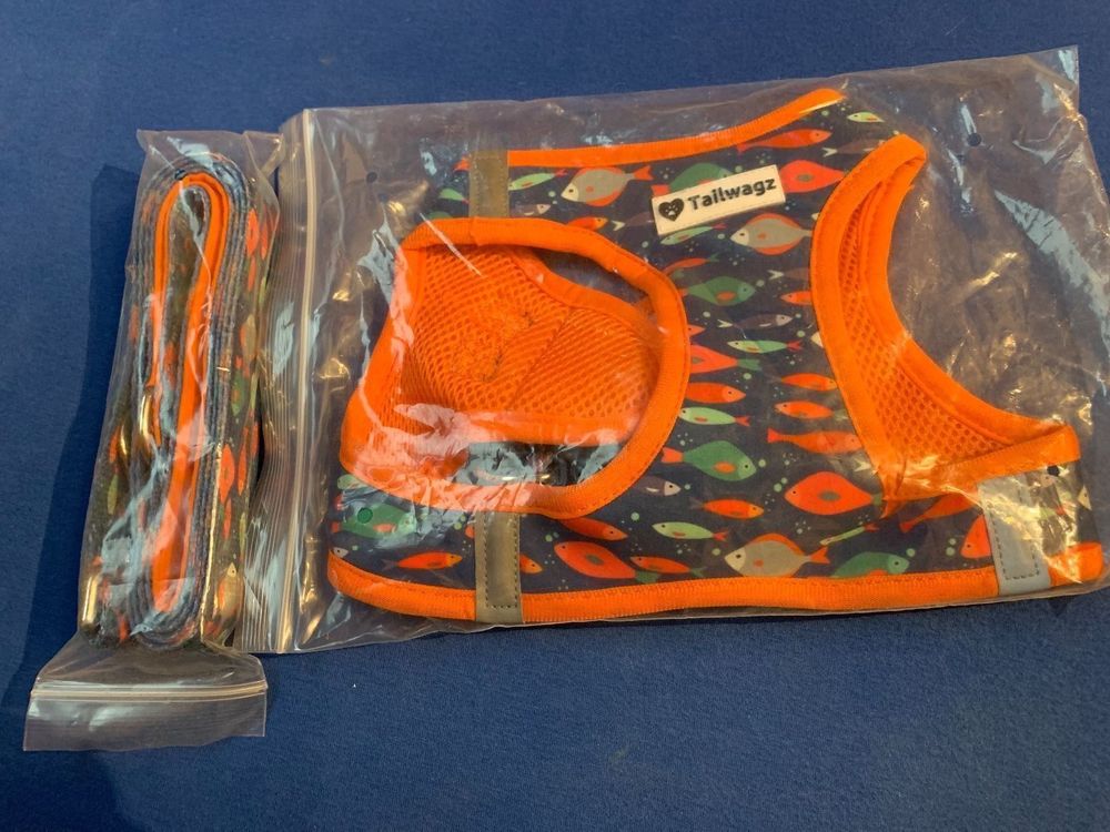 DoggieDesign Surfbrett Hundegeschirr Mit Leine – Cool Mesh, X-Small Blau/grün